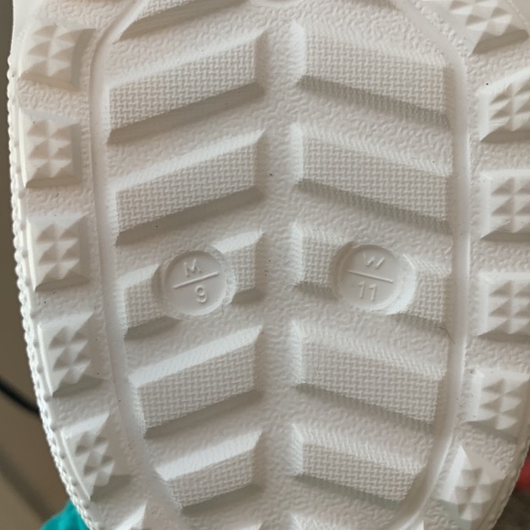 White Fur-Lined Crocs - Picture 8 of 11